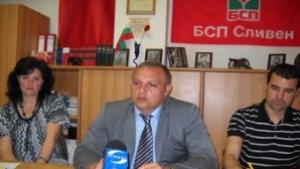 Искат Общинският съвет да назначи заместник на Лечков