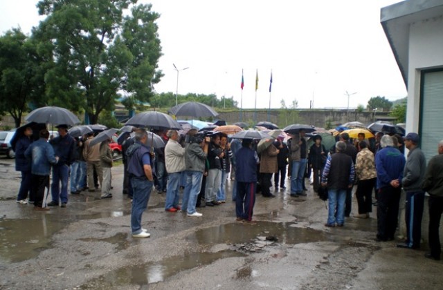 Протести в Леденика-Мездра