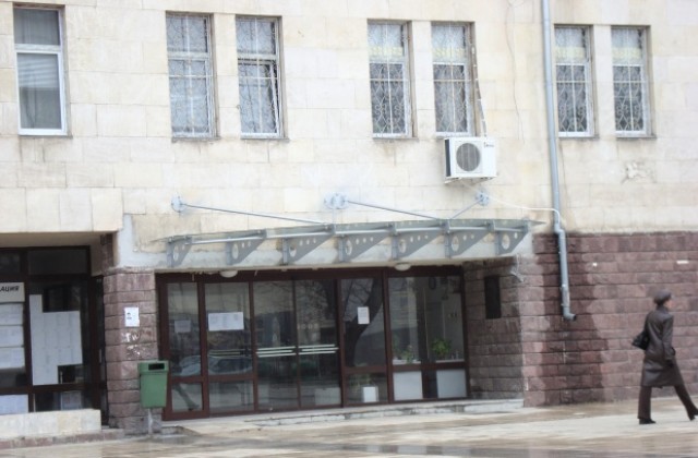 Продължава вписването в регистъра за етажна собственост