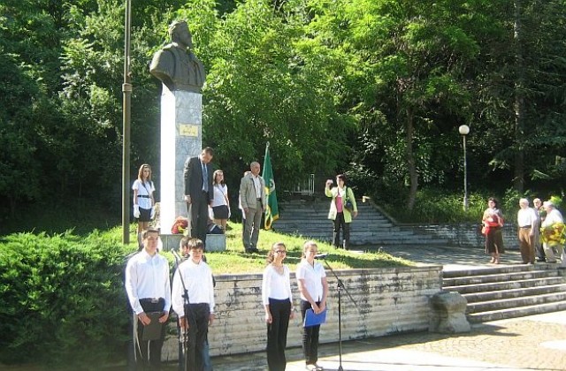 В Благоевград отбелязаха 134-годишнината от гибелта на Христо Ботев