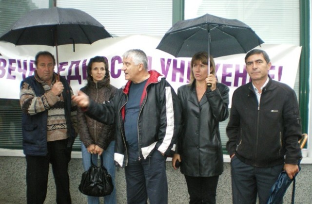 Работниците от Леденика се споразумяха с ръководството