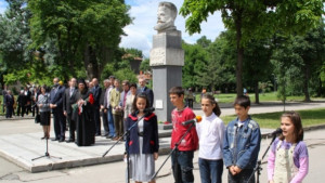 Видин почете Ботев