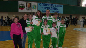 Кум Рьонг с медали от държавното първенство