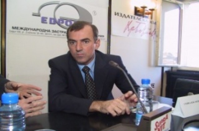 Стоян Александров: Само външен шок може да свали лихвите