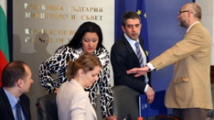 Съветват ни да се забързаме с работата по проектите по