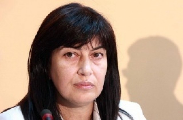 Мая Христова: Министър Трайков да каже защо съм освободена