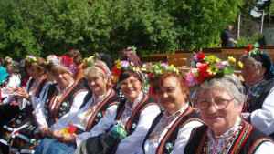 Варненци се надпяват и надиграват за Копривщица 2010