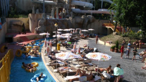 Комисията за защита на потребителите затвори туристически обекти