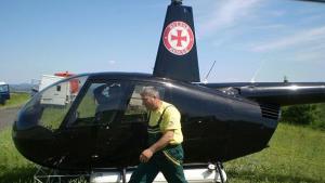 Потушиха огнището на скакалци в Струмяни пускат вертолет в Петричко