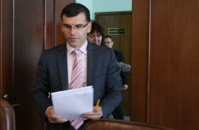 Дянков: В коментарите на Оли Рен няма нищо изненадващо