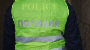 Полицията заварди шофьор блъснал жена и избягал