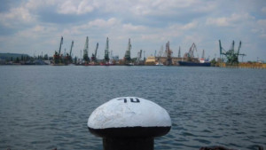 Мъгла затвори пристанището