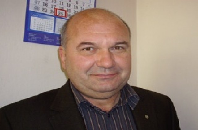 Асфалтираха отсечката до парка Дъбовете