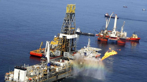 На петролния теч в Мексиканския залив не му се вижда