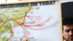 Клони ли България от Москва към Вашингтон