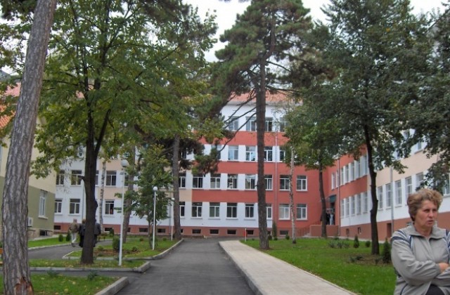 Болницата във Враца реализира печалба