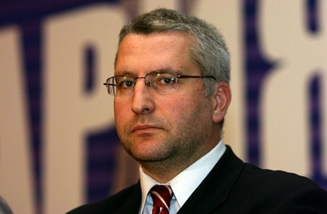Евродепутатът Светослав Малинов: Победата на Ива ще бъде истински успех за Габрово