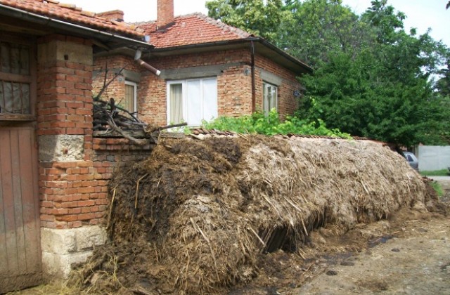 Засякоха незаконни торови сметища в Ново село