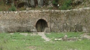 1140 туристи посетили Извора на нимфите и Афродита