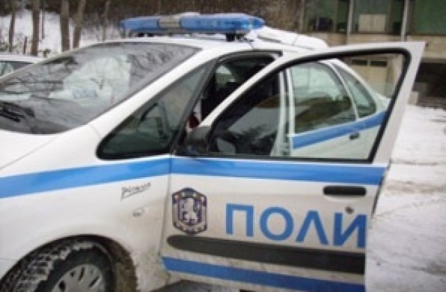 В Тетевен задържаха мъж, ударил полицай