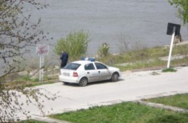 Два трупа откриха във водите на Дунав