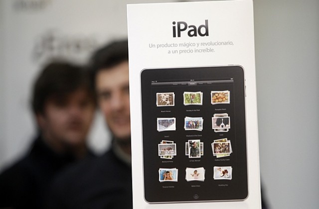 Apple регистрира 3 млн. продажби на iPad
