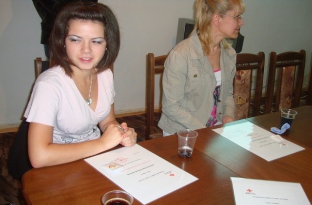 Отличия за червенокръстци в Стралджа