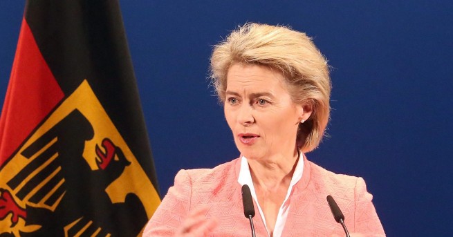 Свят Фон дер Лайен иска отлагане на Брекзит Номинираната за