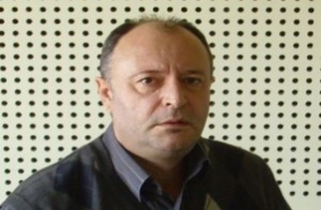 Ю. Гарелов преизбран за лидер на русенските сини