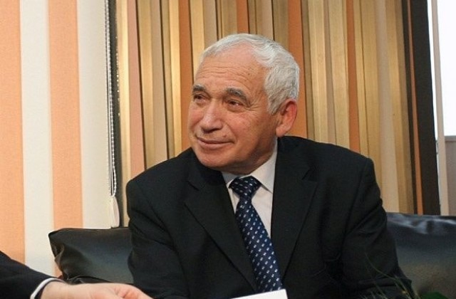 Желю Желев ще гостува на Ловеч