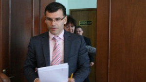 Над 300 фирми вече са получили парите си от държавата