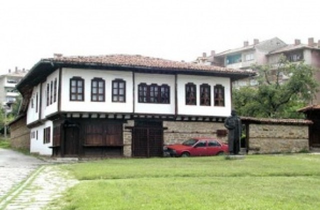 Лясковец празнува, трима номинирани за Почетен гражданин