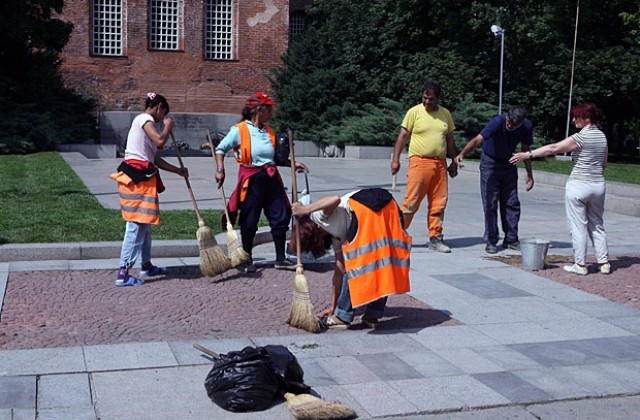 8 фирми са в конкуренция за чистенето на София