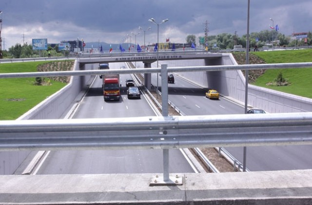 Може да започнат изграждане на кръстовища на две нива в София в края на годината