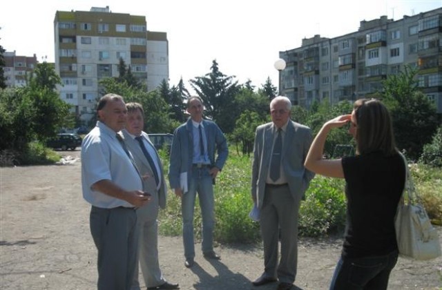 Започва ремонт на детската площадка в кв. „Тракия