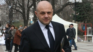 Няма опасност от спиране на евросредства според Томислав Дончев