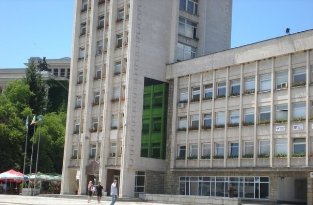 Водни войни в центъра на Габрово