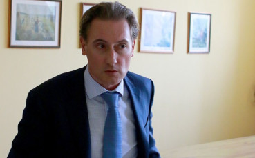 Грандове от половин Европа се бият за подписа на Кафу