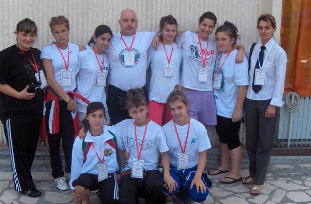 14 медала за България от Балканиада по джудо за младша възраст