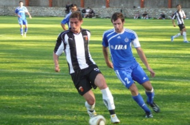 И Локо Пд падна с дузпа от Интер