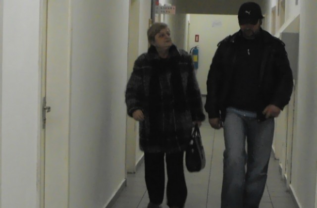 Делото срещу полицаите, гаврили се с момиче, продължава през октомври