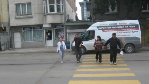 Нова пешеходна пътека в Комлука