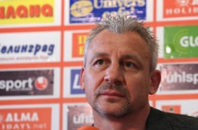 Дочев: Не изключвам да дойде още някой футболист в близките дни