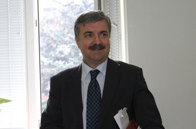 Две министерства оспорват в съда ревизионни текстове на СО