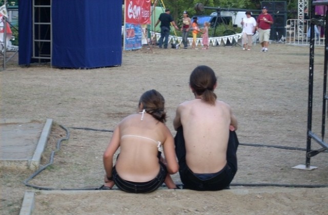 Превантивен център по наркомании консултира младежи и родители