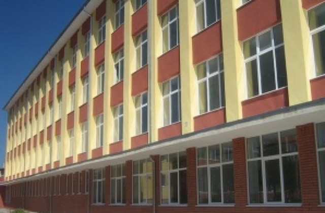 С 6 млн.лв. обновиха две училища в Горна Оряховица