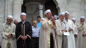 Мюсюлманите в Шуменско поискаха оставката на Божидар Димитров