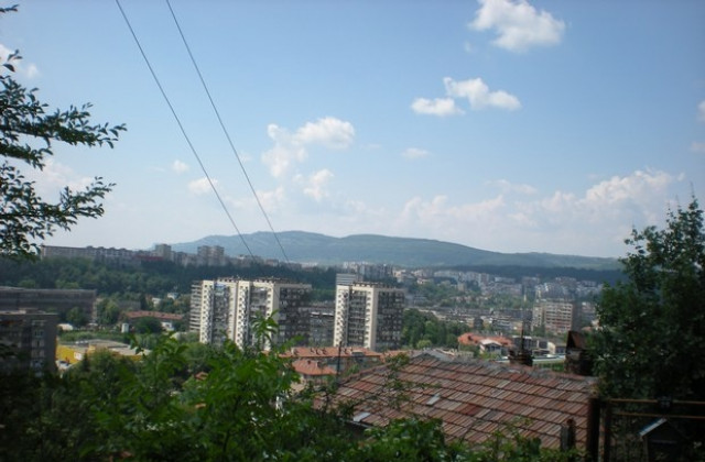 Времето остава нестабилно