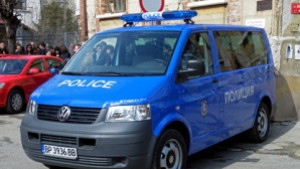 Полицаите задържаха двама за кражба