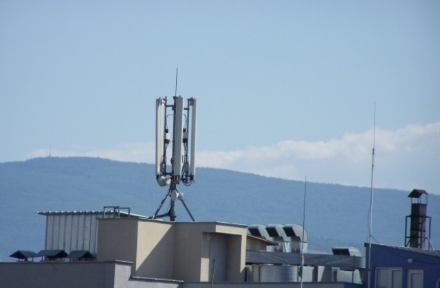 Кметът бил отговорен за липсата на карта на GSM антените във Варна